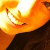 Adrienne Mora Meztelen