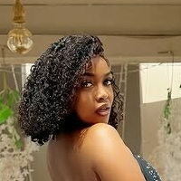 aishaferuzy Meztelen