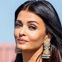 Aishwarya Rai Meztelen