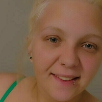 alaskanchick Meztelen