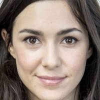 Alice Vial Meztelen