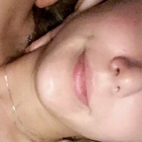 alliemay Meztelen