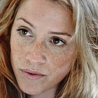 Amandine Maugy Meztelen