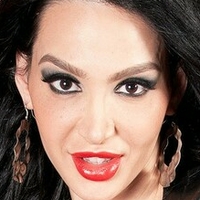 Amy Anderssen Meztelen