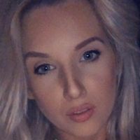 Amy G Meztelen