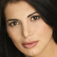 Andrea Leon Meztelen