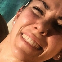 Andy Povedano Meztelen