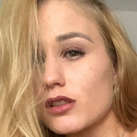 Anja Diergarten Meztelen