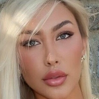 Anna Dicenzo Meztelen