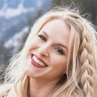 Anna Lyn Meztelen