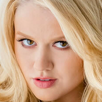 Anna Sophia Meztelen