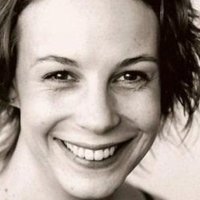 Anne Cantineau Meztelen