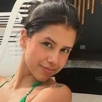 Anny Russel Meztelen