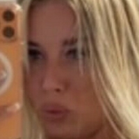 Anto Natale Meztelen