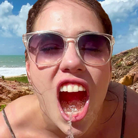 April Bigass Meztelen