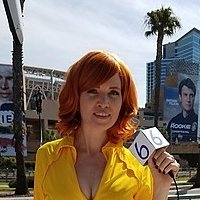 April O'Neil Meztelen