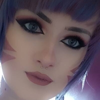 Ashi Meztelen