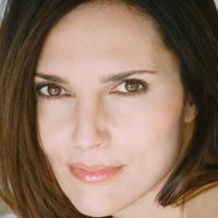 Ashley Laurence Meztelen