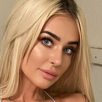 Ashley Wolf Meztelen