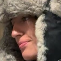 Avery Cyrus Meztelen