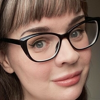 Avery Edison Meztelen