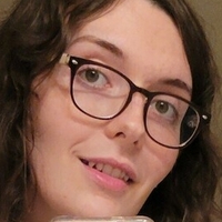 ayyplus Meztelen