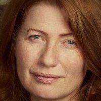 Belinda Bauer Meztelen