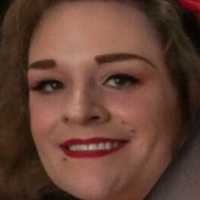 Belle De Meztelen