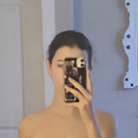 Bitty_01 Meztelen