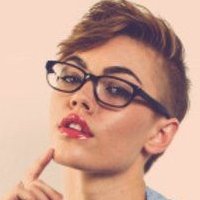 Britt Linn Meztelen