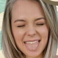 caireen Meztelen