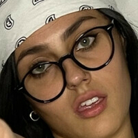 Candyhuntx Meztelen