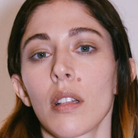 Caroline Polachek Meztelen