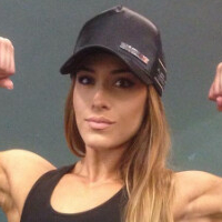 Cass Martin Meztelen