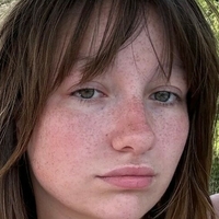 Ccelesterenee Meztelen