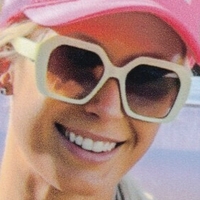 Cheyen Neswenson Meztelen