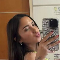 Chiaralovve Meztelen