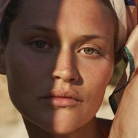 Chloé Lecareux Meztelen