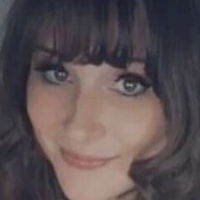 Chloelocke Meztelen
