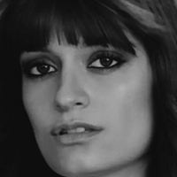 Clara Luciani Meztelen