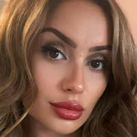 Claudia Roseficial Meztelen