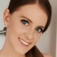 Claudia Wagner Meztelen