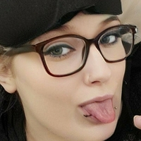 coriifans Meztelen