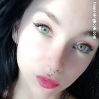 Cpt.Succubus Meztelen