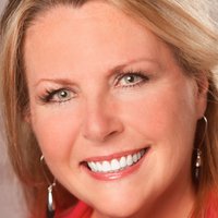 Cyndi Lewis Meztelen