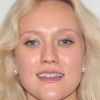 Danielle Burgess Meztelen