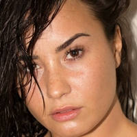 Demi Lavato Meztelen