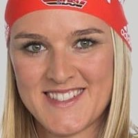 Denise Herrmann Meztelen