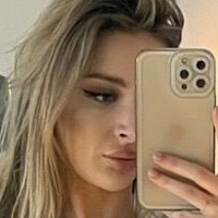 Deniz Demeter Meztelen