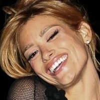 Dixie D'Amelio Meztelen